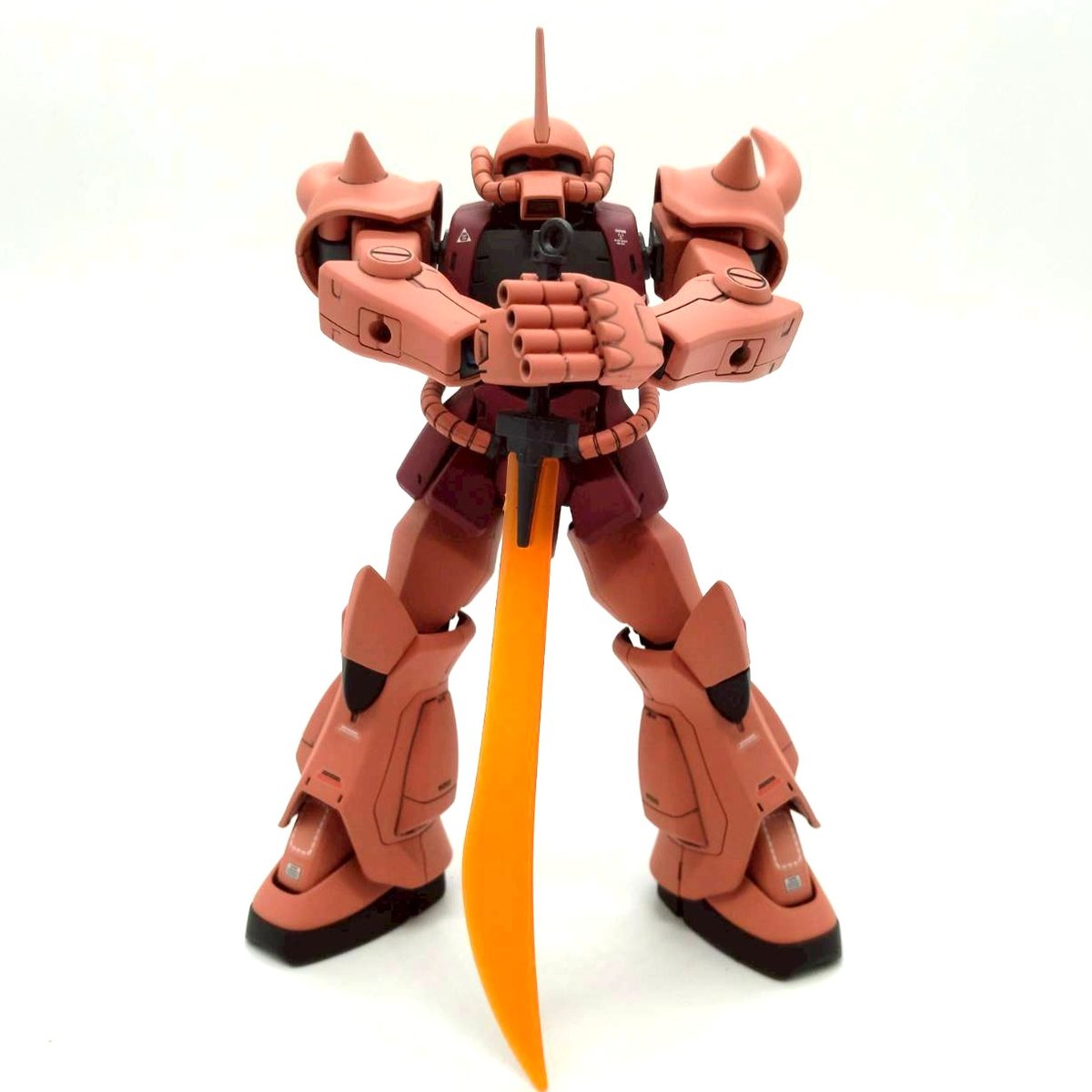 chars-gouf-8-posing-1