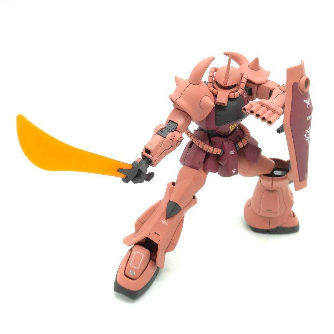 chars-gouf-8-posing-8