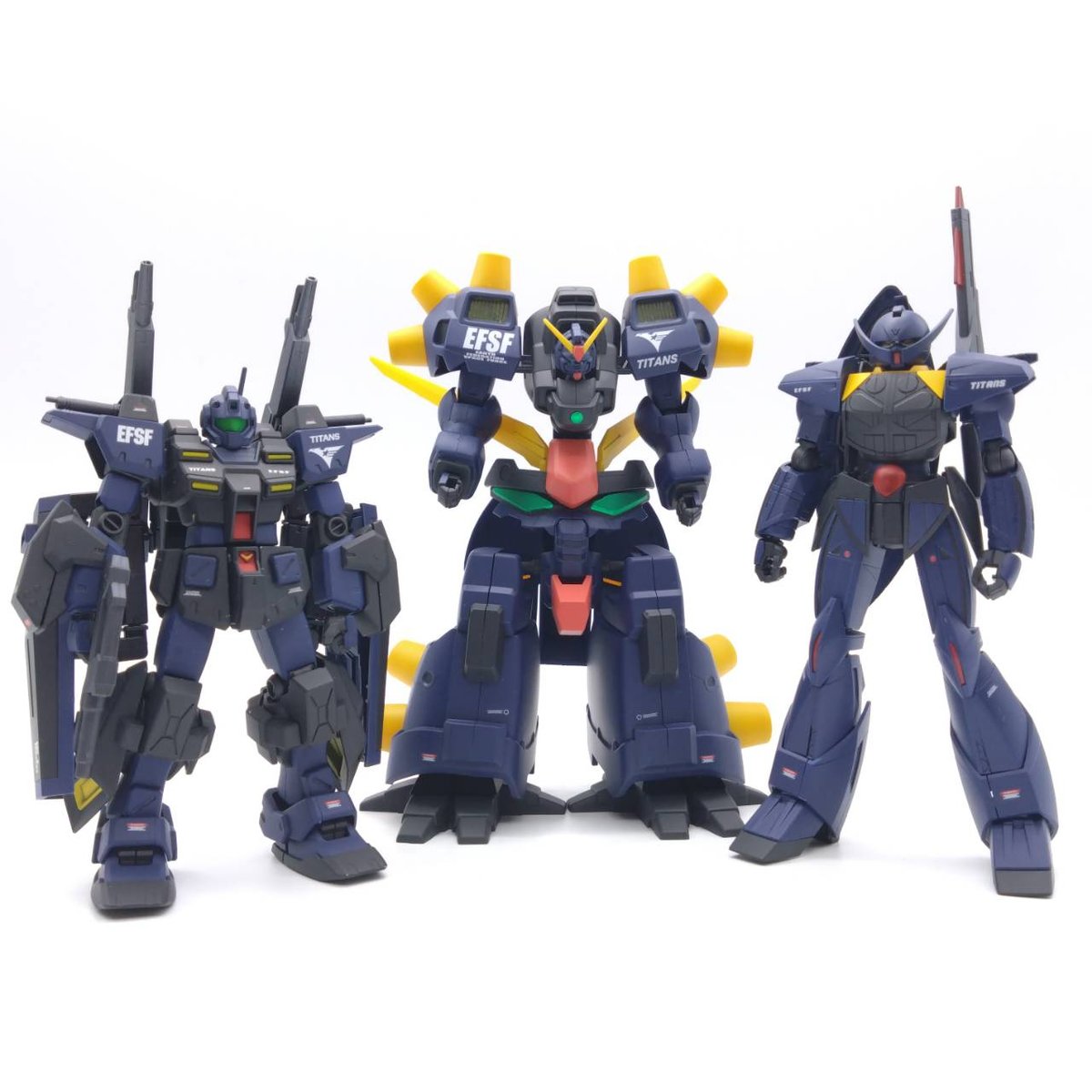 devilgundam-titans-9-next-1