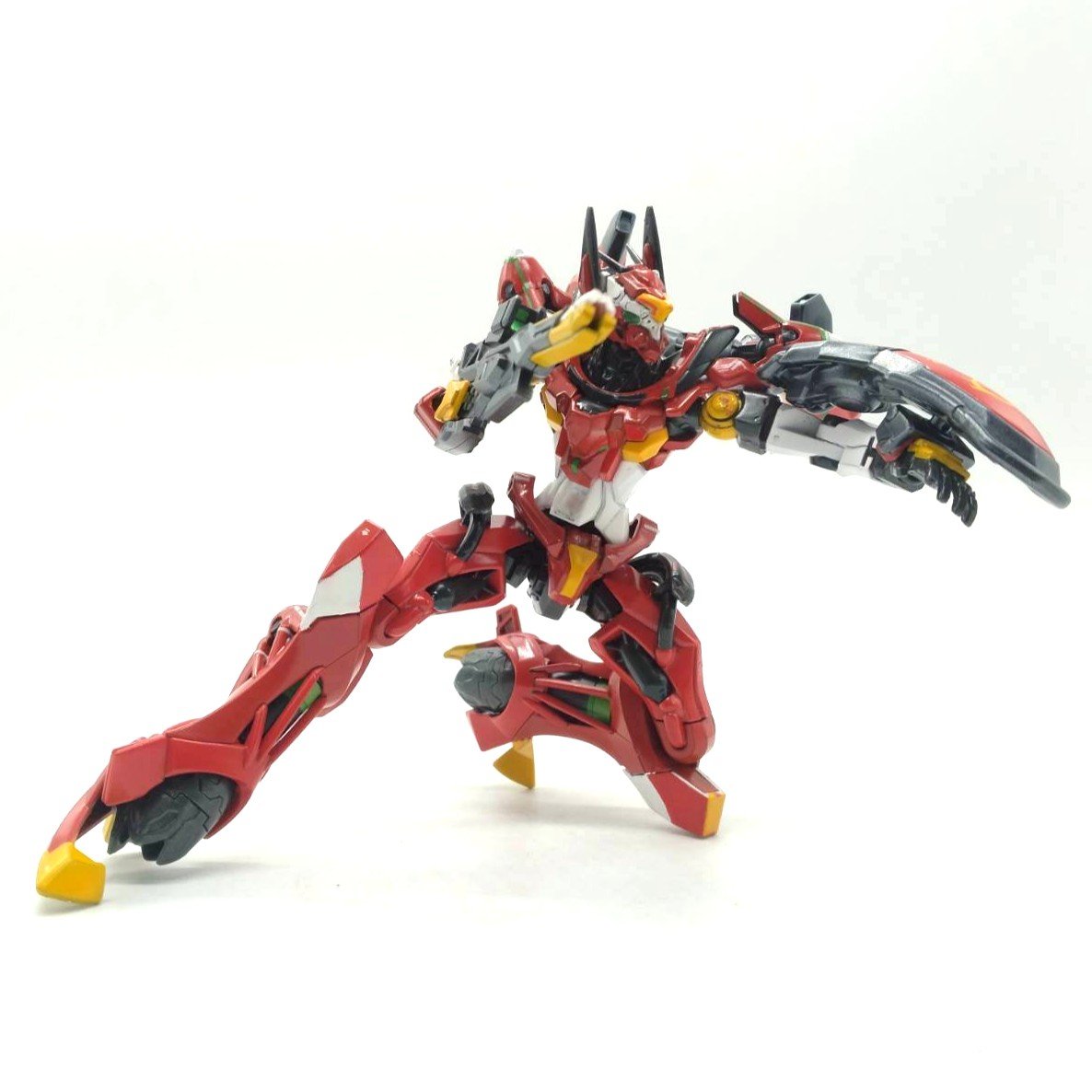 gquuuuuux-pm02-8-posing-14