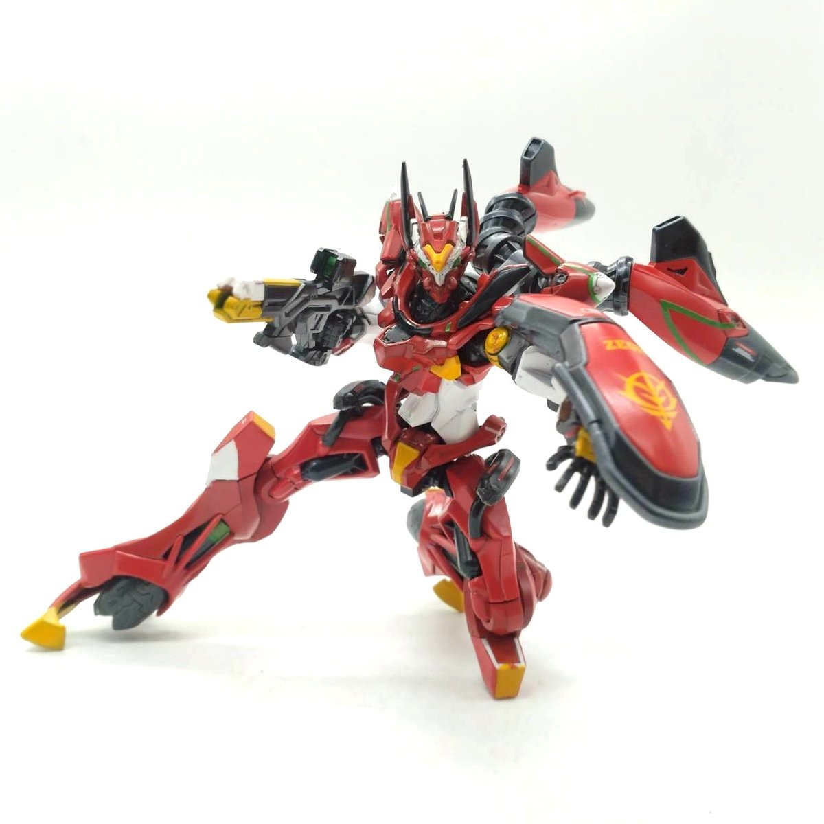 gquuuuuux-pm02-8-posing-15