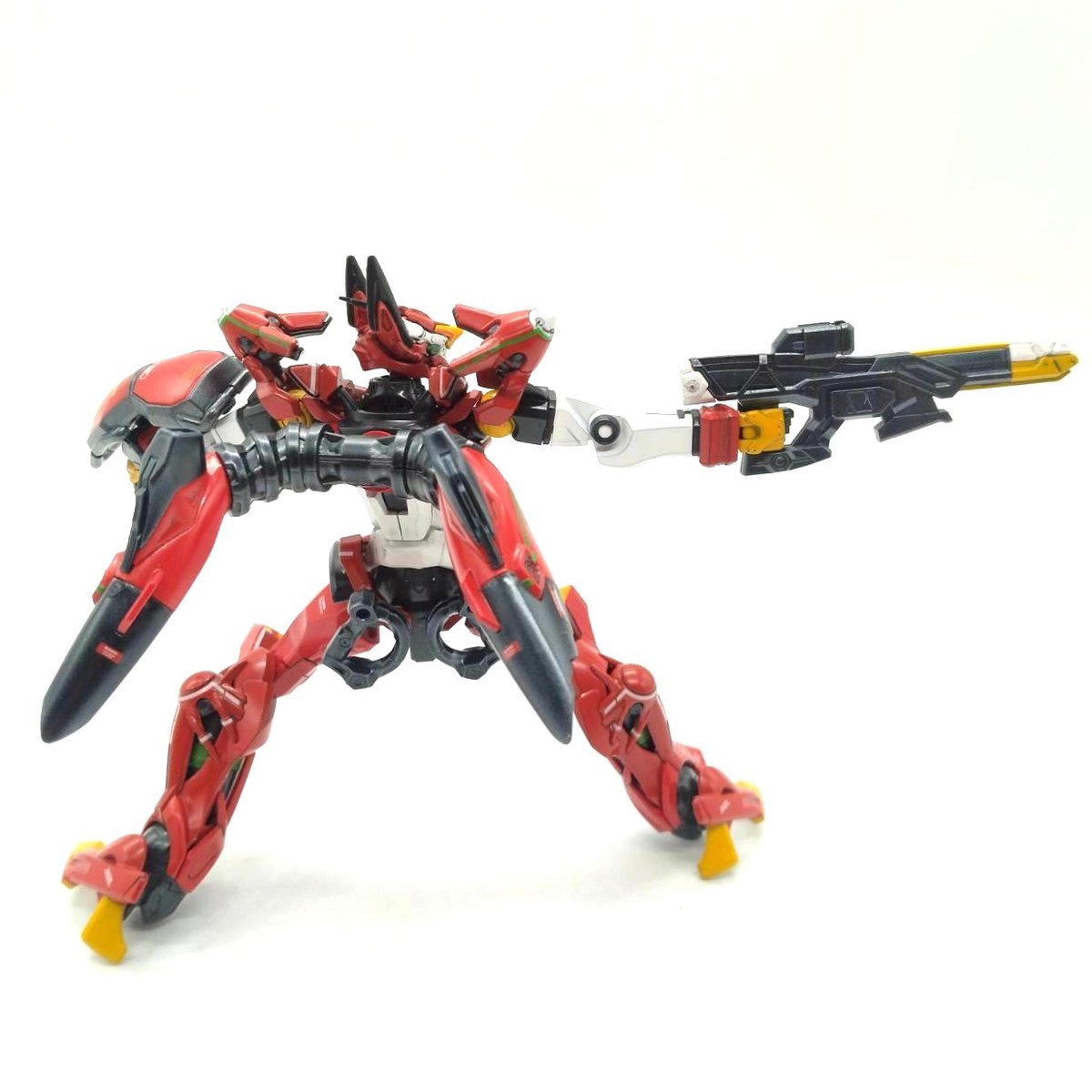 gquuuuuux-pm02-8-posing-3