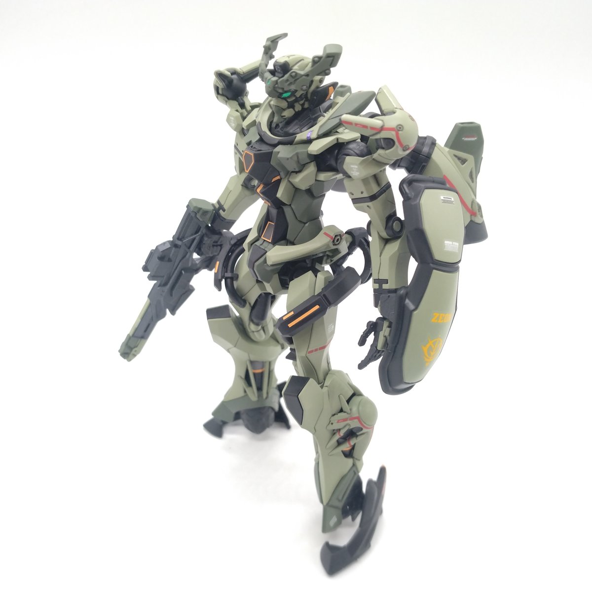 gquuuuuux-zeon-2-detail-7