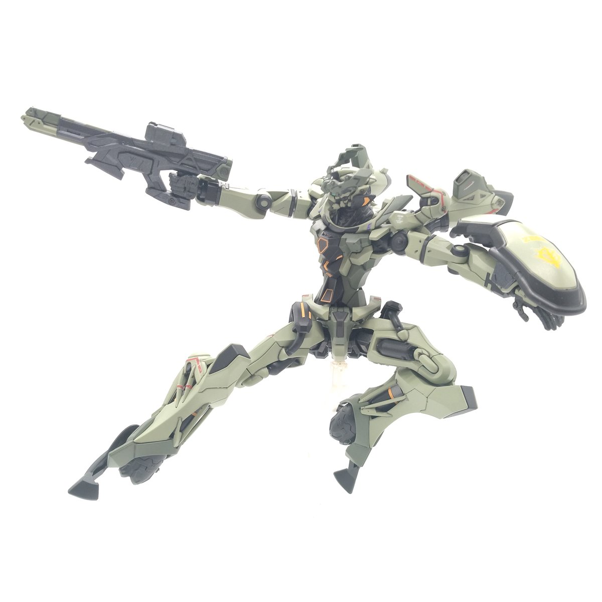 gquuuuuux-zeon-8-posing-13