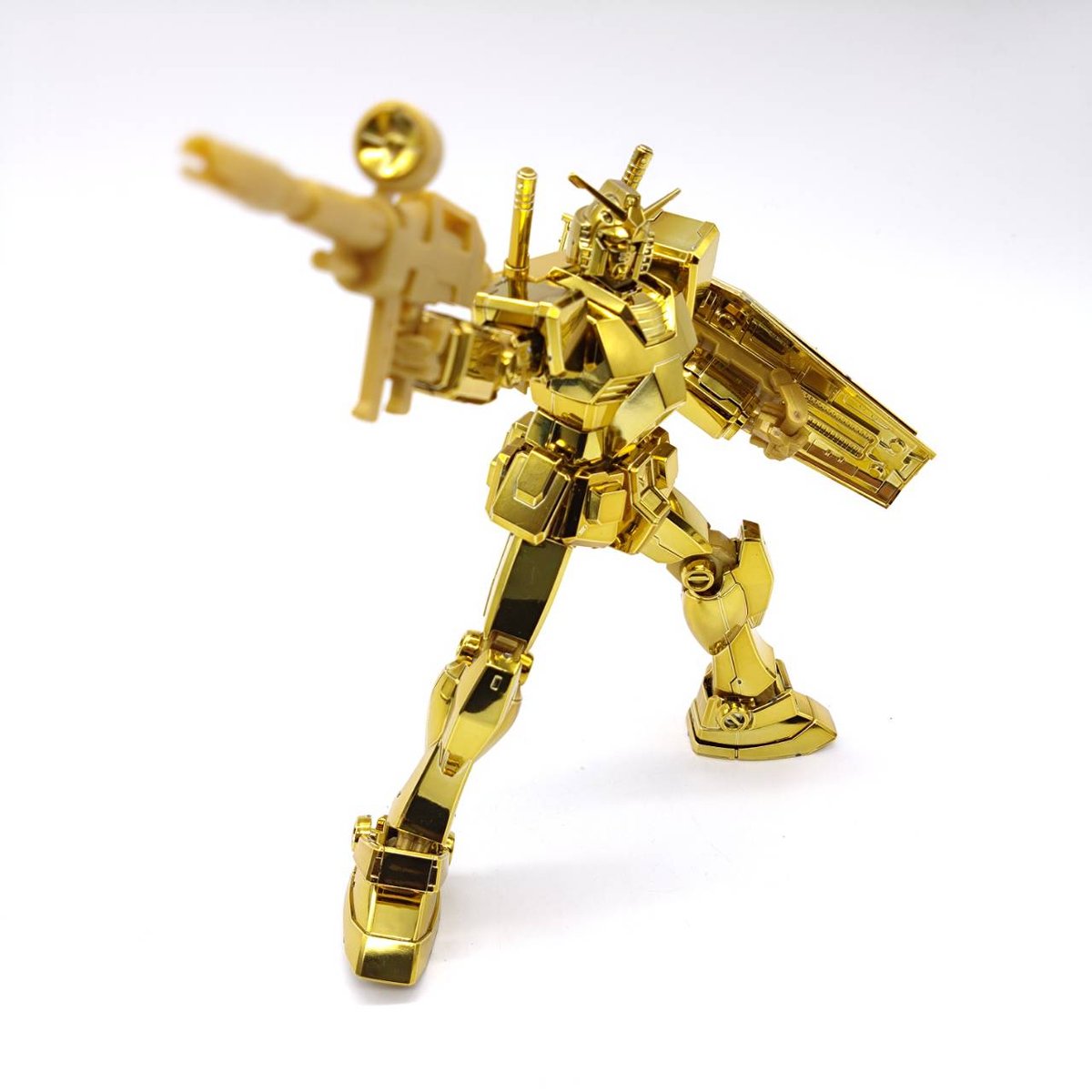 gundam-gold-6-1