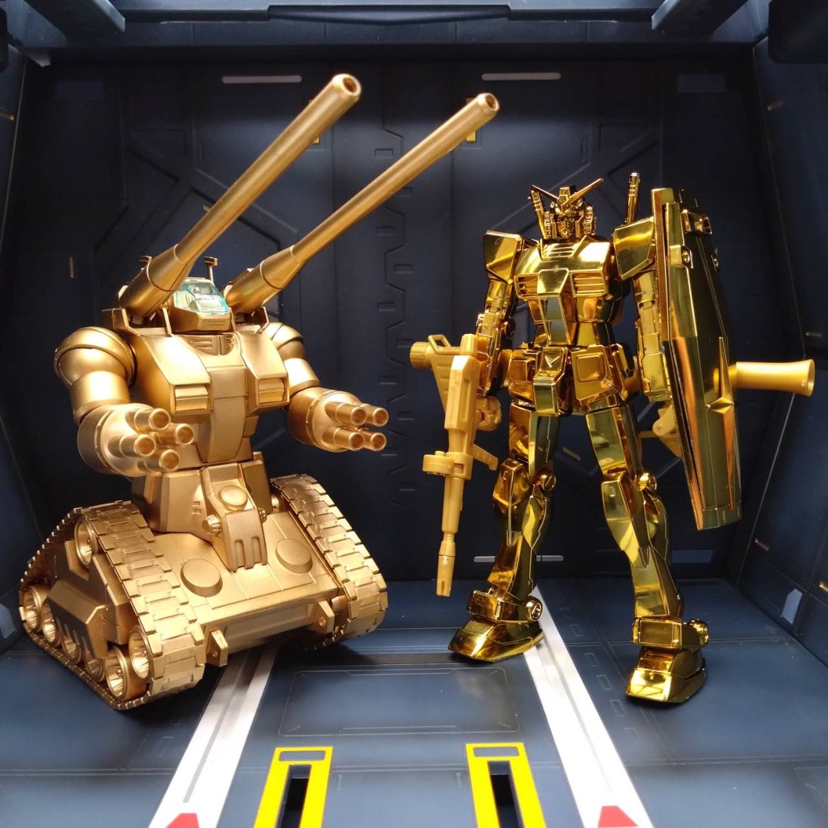 gundam-gold-6-15