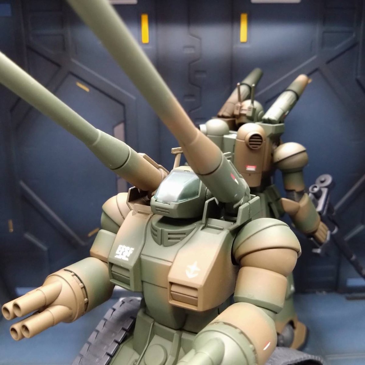 guntank-jieitai-09