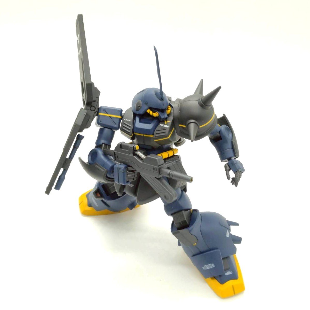 marasai-t-8-posing-3