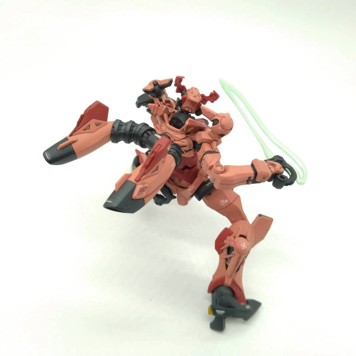 red-gquuuuuux-08-04