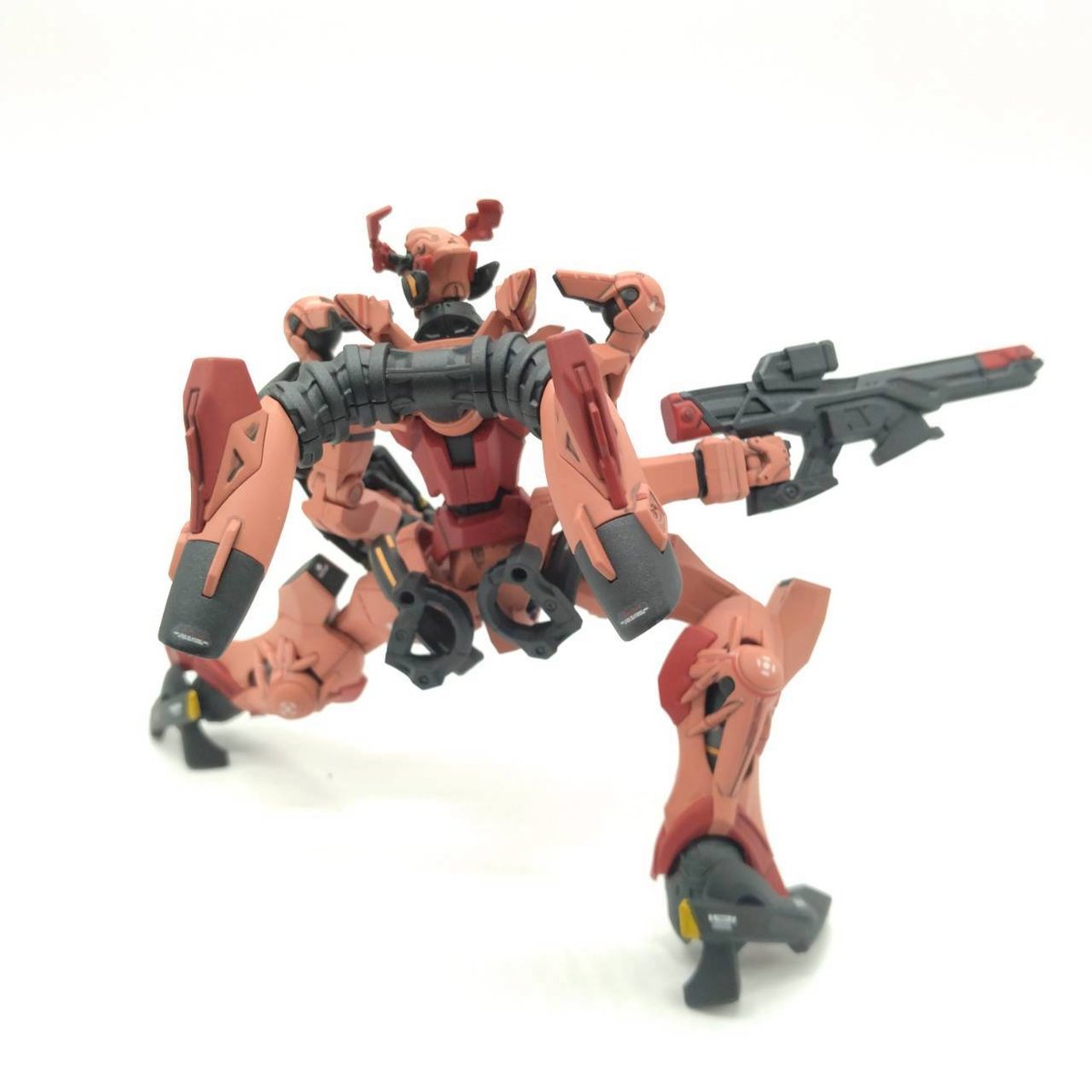 red-gquuuuuux-08-10