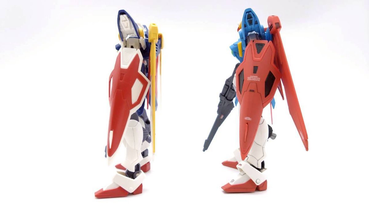 winggundam-ggun-7-hikaku-2