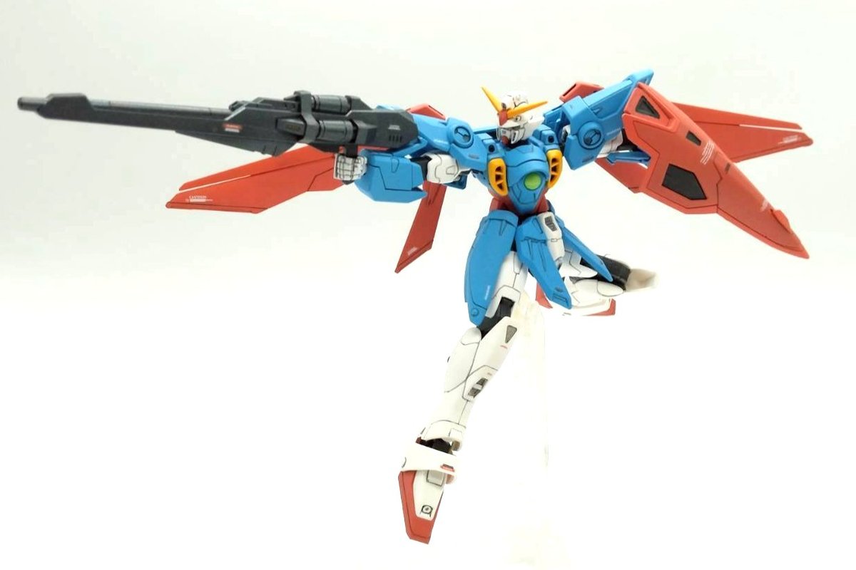 winggundam-ggun-8-posing-7