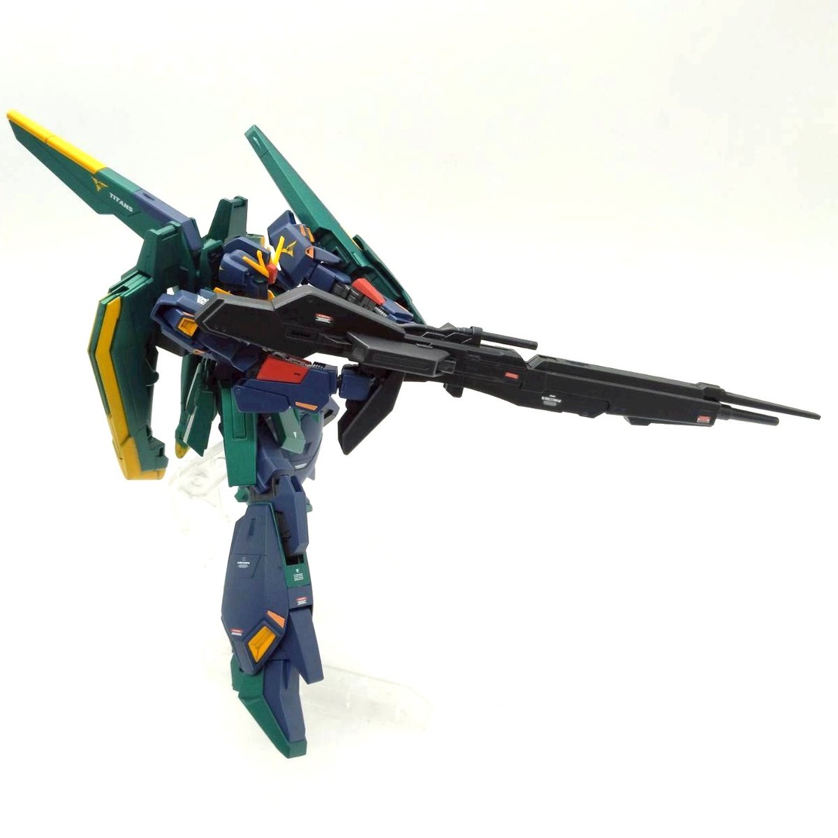 zetagundam-t-8-posing-5